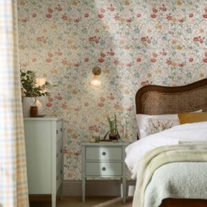 Shropshire posy, landlig tapet med blomster fra Laura Ashley