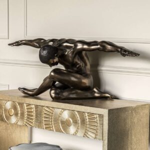 Keswick Man, skulptur av naken mann i antikk bronse finish