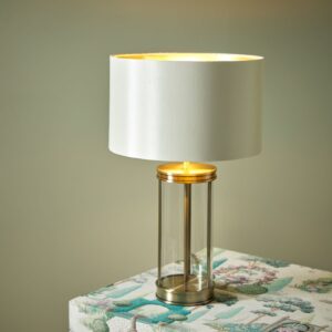 Harrington bordlampe i antikk messing og glass h49cm fra Laura Ashley