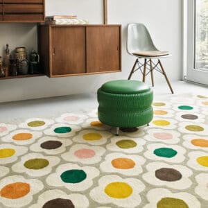 Spot Flower, retro gulvteppe fra Orla Kiely