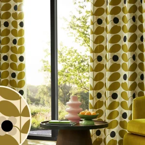 Skap et spennende retro uttrykk i hjemmet med Orla Kiely gardiner i gull/oker. Med sitt stiliserte gren og blomsterdesign gir de riktig mid century vibe.