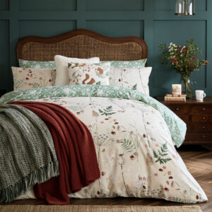 Frost & Ice, sengesett med vinterlig design fra Laura Ashley