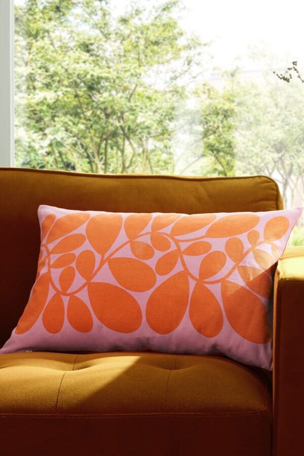 Sycamore Stripe retro pute i rosa og orange fra Orla Kiely