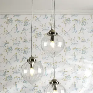 Whitham taklampe i krom og glass fra Laura Ashley